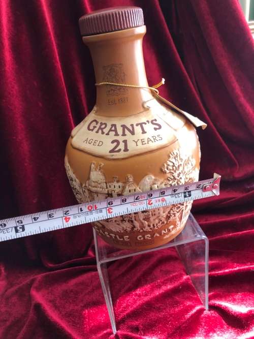 GRANTS  WHISKEY CERAMIC DECANTER BY   ROYAL DOULTON c1981